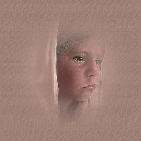 Une petite fille en pleurs